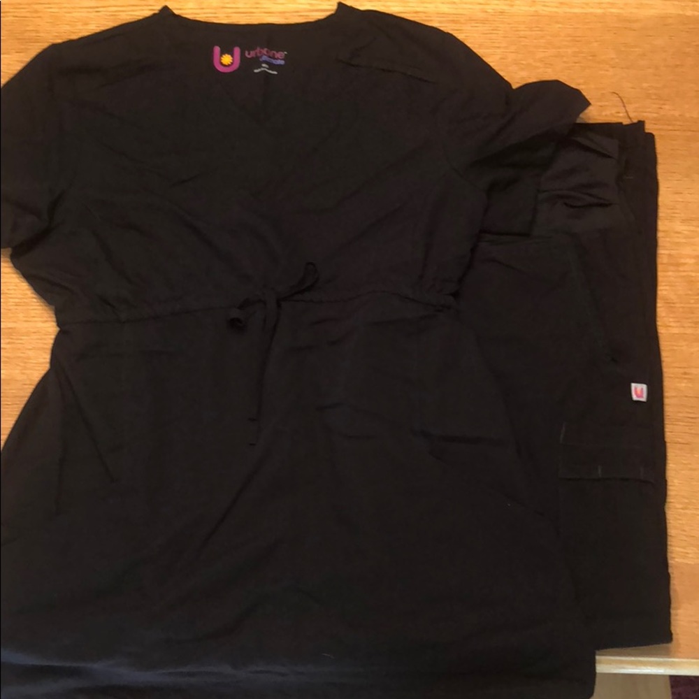 Urbane Maternity Scrubs Black